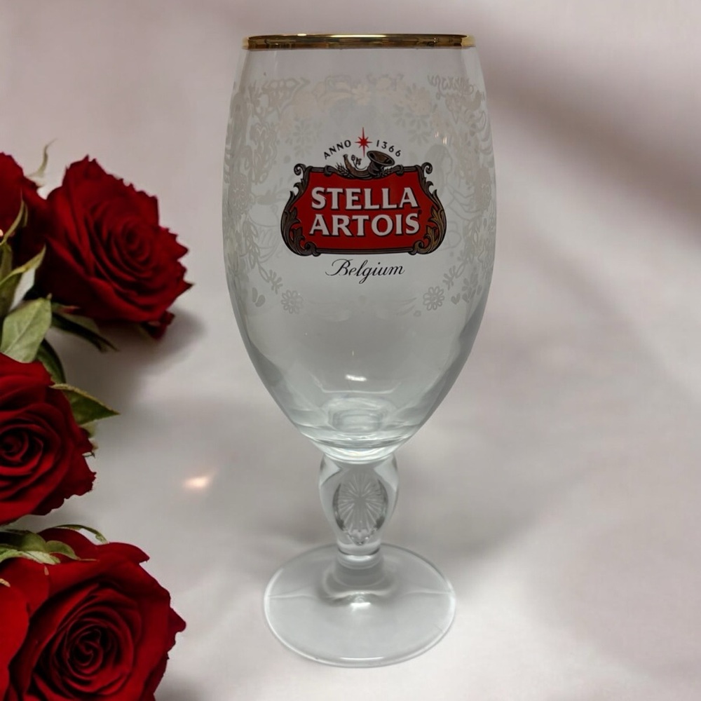 Stella Artois Limited Edition Buy the Lady a Drink Mexico Edition Chalice Glass